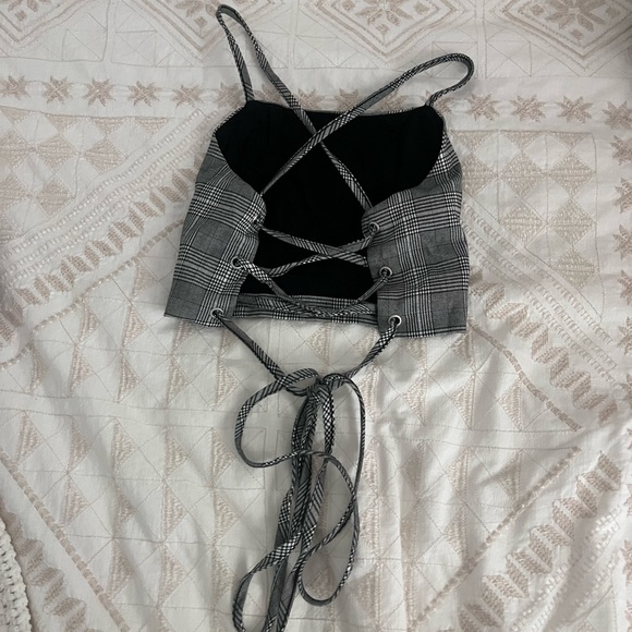 Honey Punch Gray gingham skirt set - Picture 2 of 10